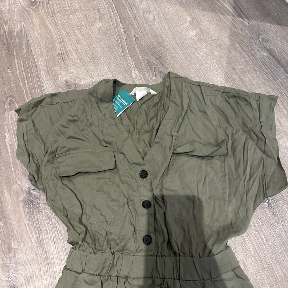 Hm romper - Picture 2 of 4